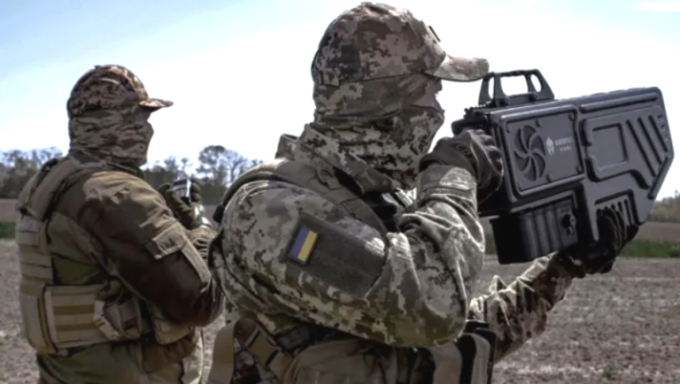 Ukrainian Drone-Dropping Rifle with Two-Mile Range – UAS VISION