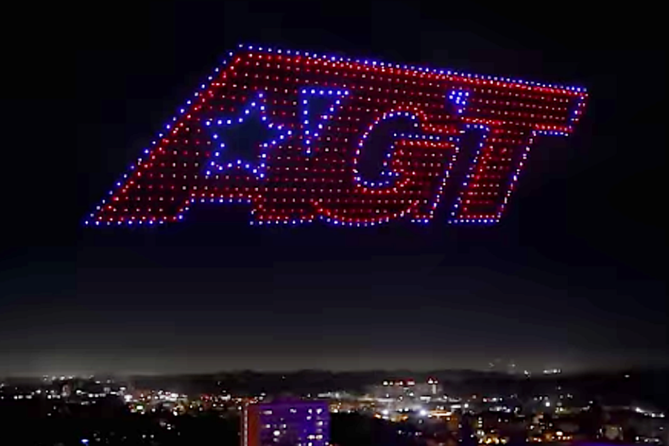 Sky Elements Drone Show Earns GOLDEN BUZZER from Simon Cowell in AGT